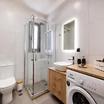 Ninemia Homes 2 By Imagine Apartamento Lefkáda
